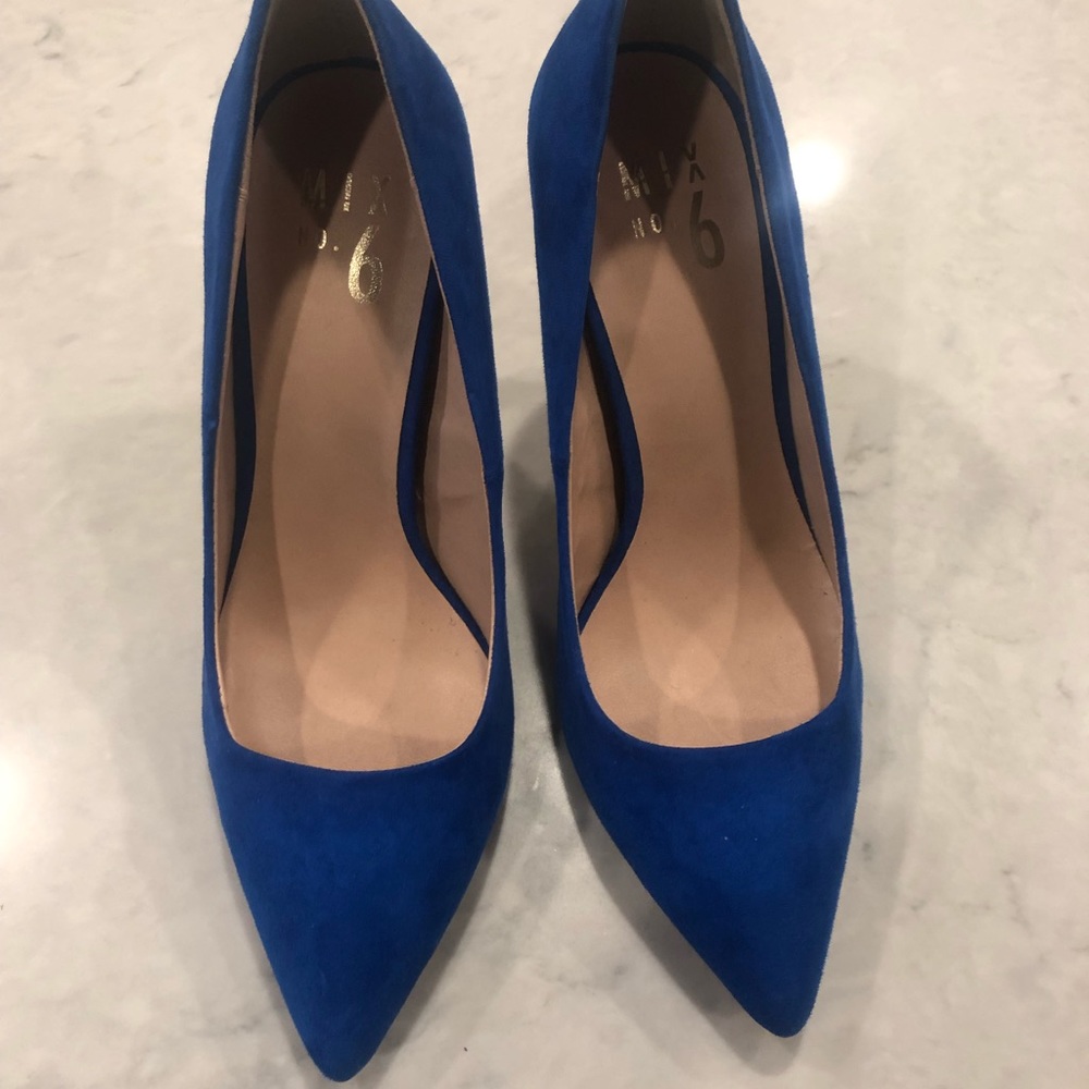 Mix No. 6 Pumps